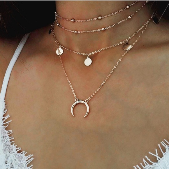 Jewelry - NEW gold moon multi layer necklace